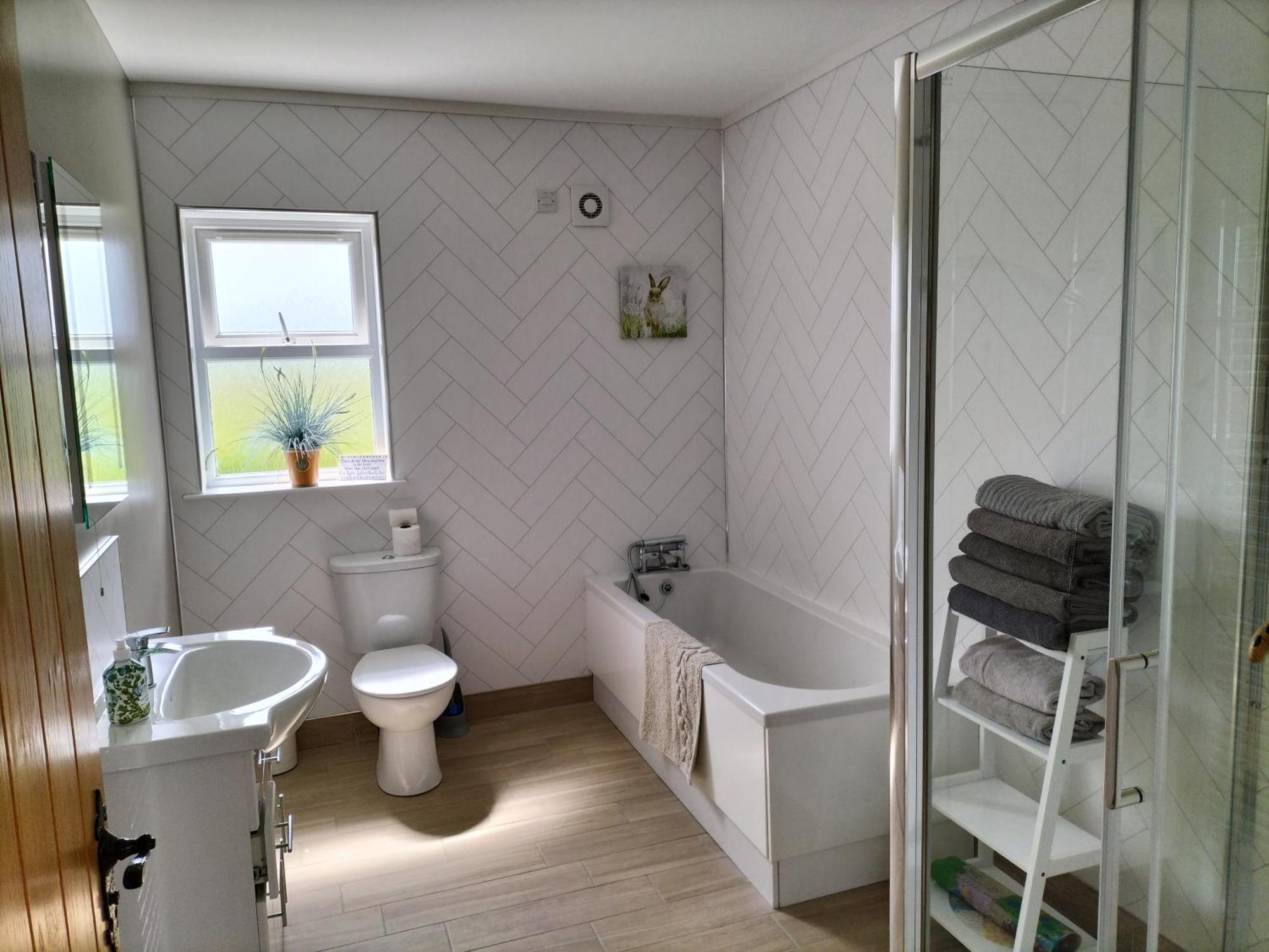 Ballymultimber Cottages - Mountain Views Near Beach Limavady Exteriör bild